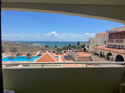 Amazing Sea View Studio w Pool