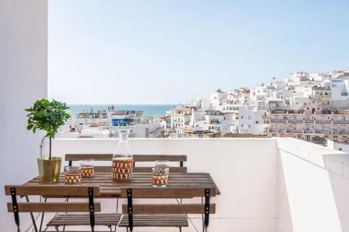 Atlantic Breeze Apartments by Atlantic Places