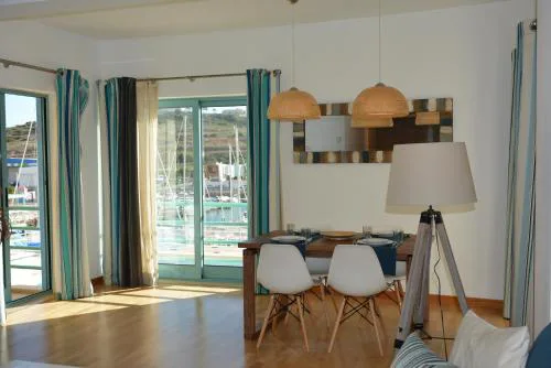 Beautiful Apartment In Albufeira Marina