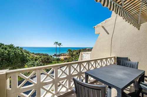 BeGuest Aveiros Beach View Apartment