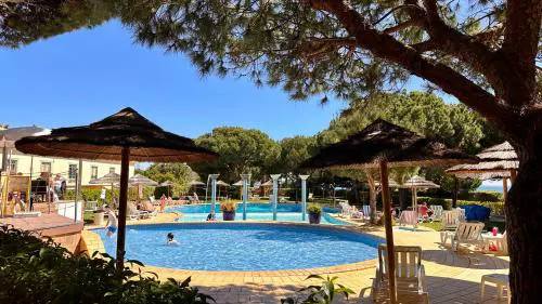 Bicos 303 - Shared Pool - 6 Guests - Albufeira