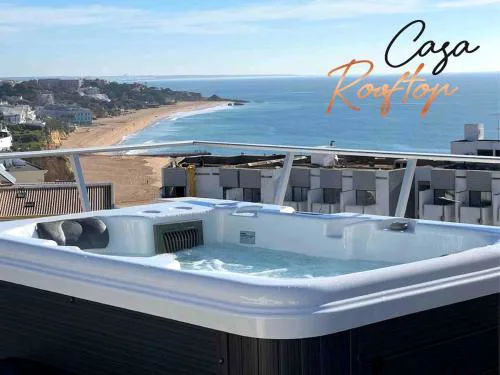 Casa rooftop jacuzzi and magnificent sea view