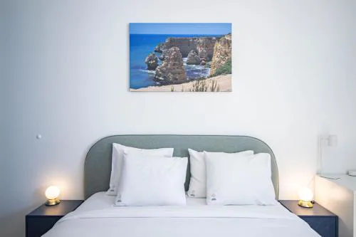 Charming Old Town 1BR 50m from Beach AC Wi-Fi Parking