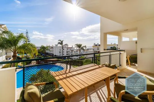 Colina Collection - Dream Lodging