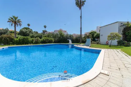 Cozy 1-Bedroom Apartment, Pool, Central Albufeira