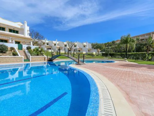 Cozy Townhouse Vila Rafaella2 near São Rafael Beach Albufeira