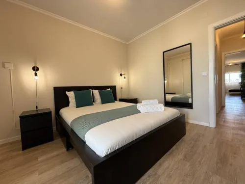 Go4Portugal - Vilamagna - Luxe Condo with Pool, Airco and Seaview Balcony
