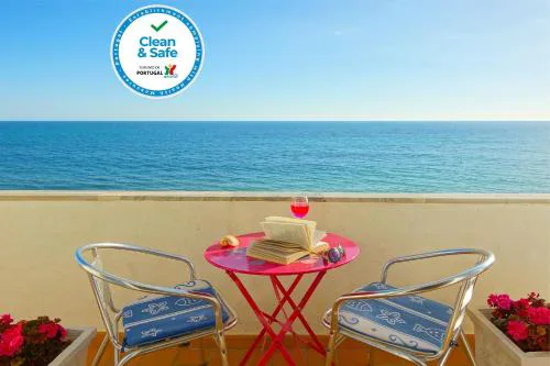 Inn The Beach Apartments by Seareen