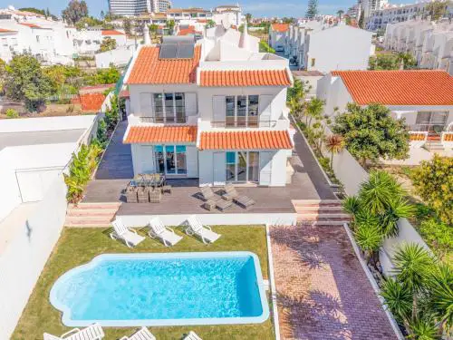 Large Villa - Private Pool - 6 Bedrooms