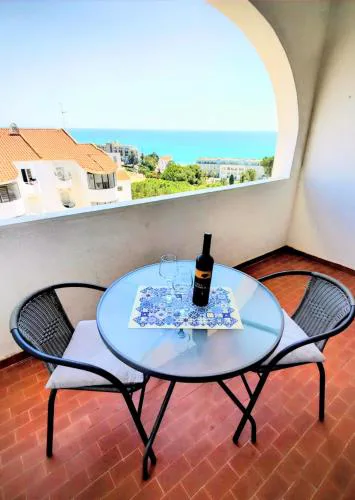L&J Ocean View Apartment