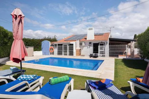 Lotus Villa, Albufeira