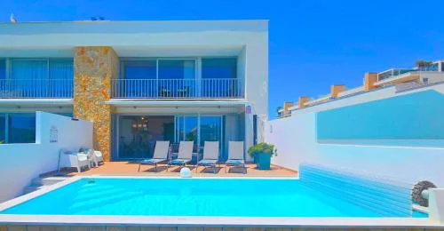 Luxury villa & private heatable pool in Albufeira