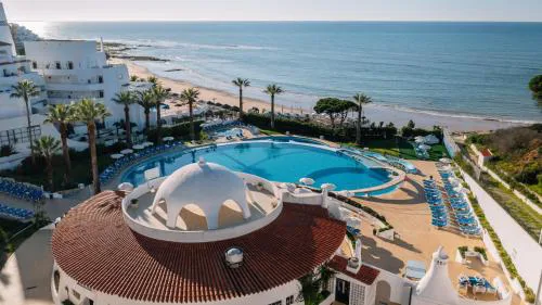 Monicca Collection Oura View Suites