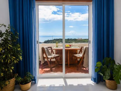 Ocean View Studio High-Speed Wi-Fi