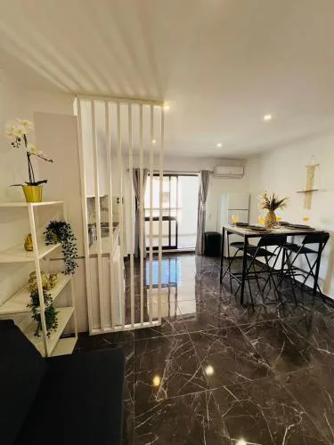 Oura Beach Vibes Studio by Ricardo