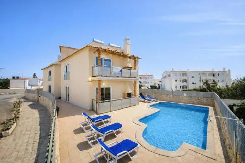 Oura Oasis A - Shared Pool - 4 Guests - Albufeira