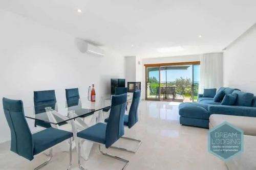 Patroves Sea View - Dream Lodging