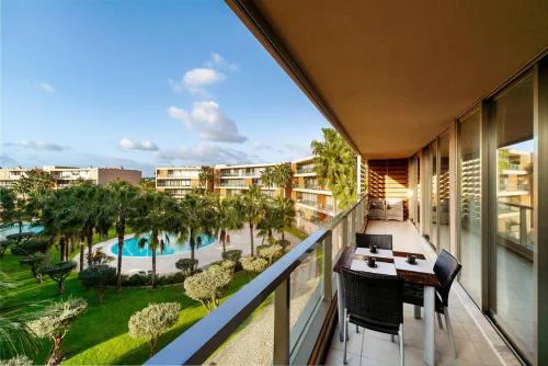Salgados Apartment with Pool