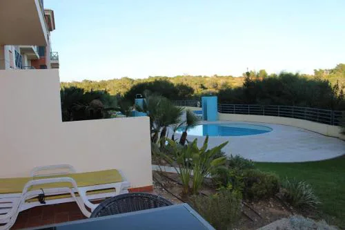 Spacious apartment in Albufeira 200 m² with shared pool