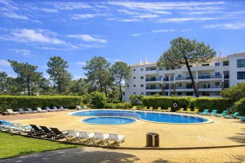 Sun - Shared Pool - 10 Guests - Albufeira