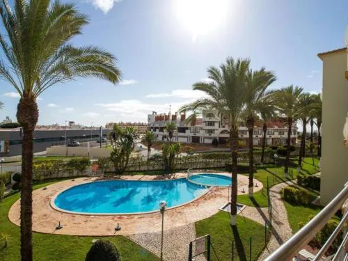 Sunny Balcony Apartment