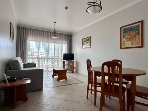 Sunset Haven in Albufeira - Short walk to Oldtown