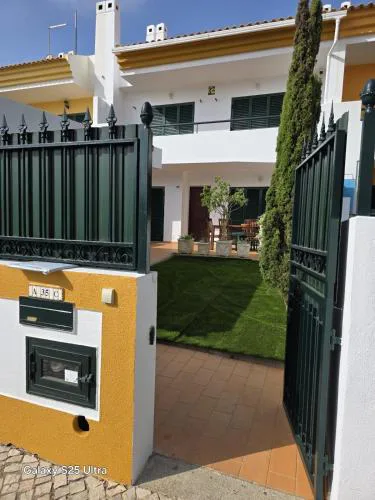 V3 Villa in Albufeira