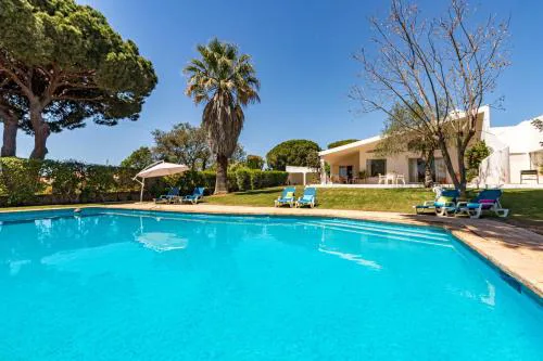 Villa Bolota
