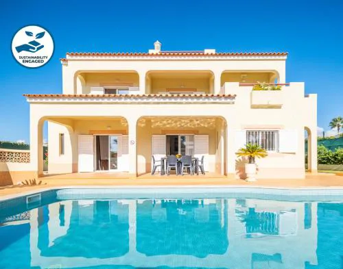 Villa Canguu - Piscina aquecível e BBQ na Galé, Albufeira