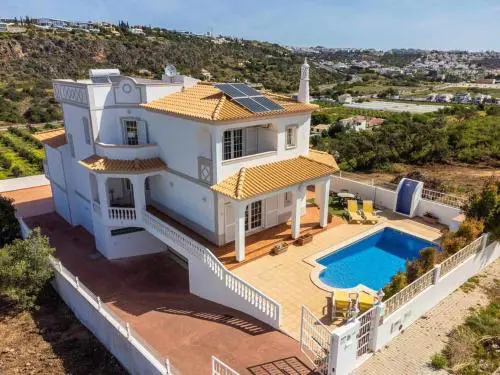Villa Chris by Gabi Miguel