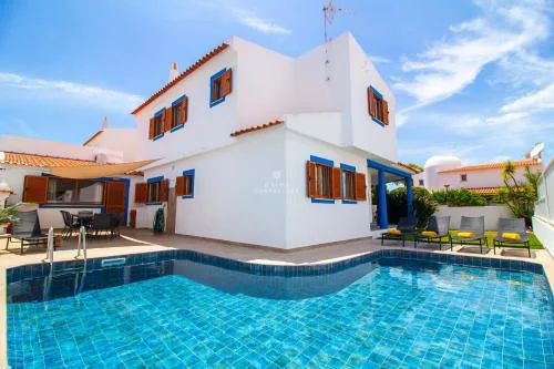 Villa Girassol - By Dalma Portuguesa