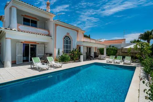 Villa Lageado by IntiHolidays