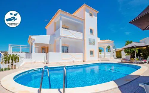Villa Manihi - Moradia elegante com BBQ e piscina aquecível - Albufeira
