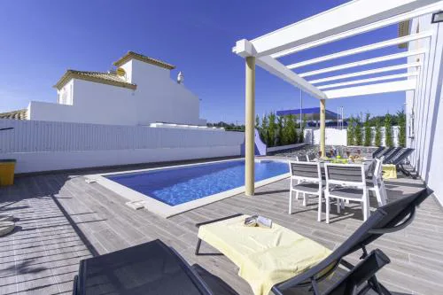 Villa Menina by Ocvillas
