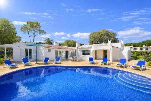 Villa Morocco with Heated Private Pool for 12 Guests in Albufeira