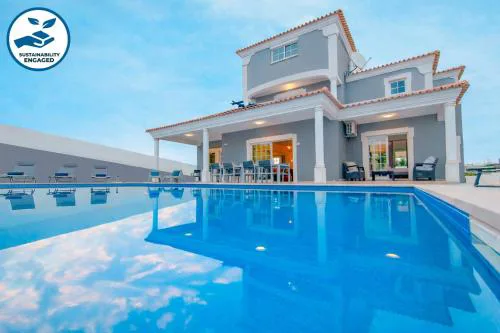 Villa Ocean - com piscina aquecível e BBQ em Albufeira
