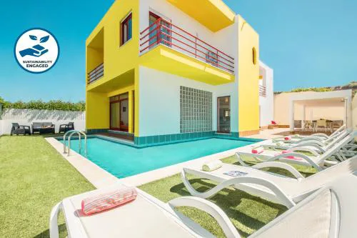 Villa Poseidon - com piscina aquecível e BBQ na Marina