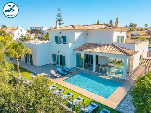Villa Prime - com Piscina Aquecível e BBQ em Albufeira