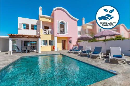 Villa Sunny Joy - com piscina e BBQ em Albufeira