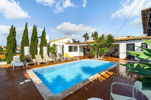 Villa Yuka - Pool and Oura Beach