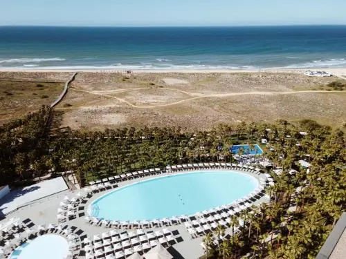 Wine & Books by the Sea, Algarve Resort