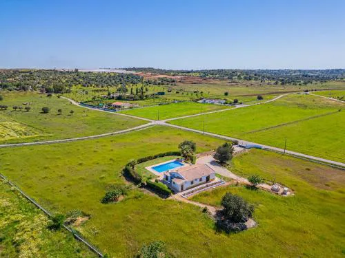Quinta da Bisa - Casa das Pedrinhas