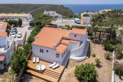 Alba Villa