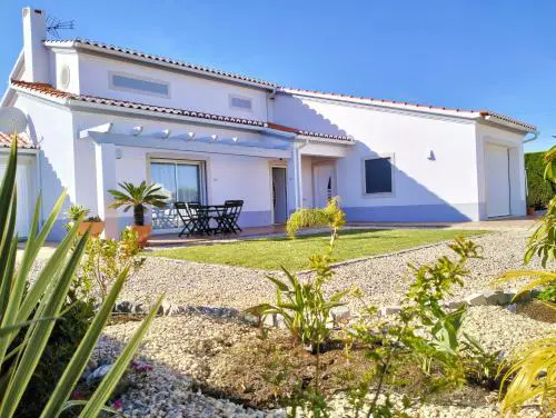 VILLA ANDORINHA with Private Pool in a quiet area
