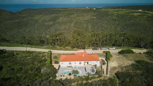 Villa Hideaway - Splendid Sea View with a Pool