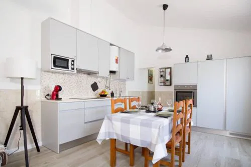 Altura Beach & Village Escape by Lisbeyond
