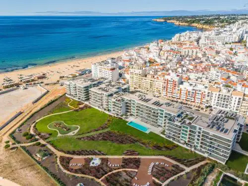 Bayline Paradise by Portucasa