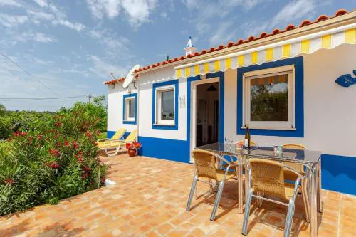 Casa Azul Beach and Peaceful Garden Oasis