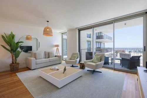 Luxury seaview Bayline