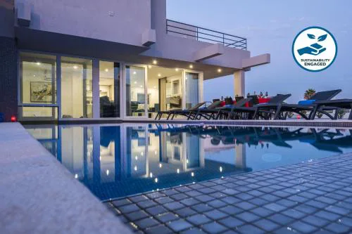 Villa Bonita Brenda - Piscina aquecível e BBQ em Armação de Pêra